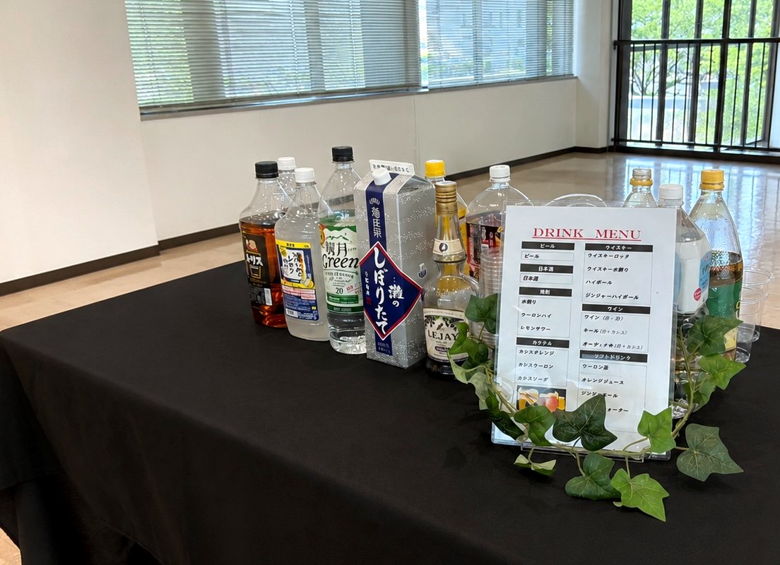 出張形式でご提供したビール飲み放題のドリンクコーナー
